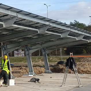 Autoprístrešok - s nadštandardnou výškou (pre dodávky, busy)
